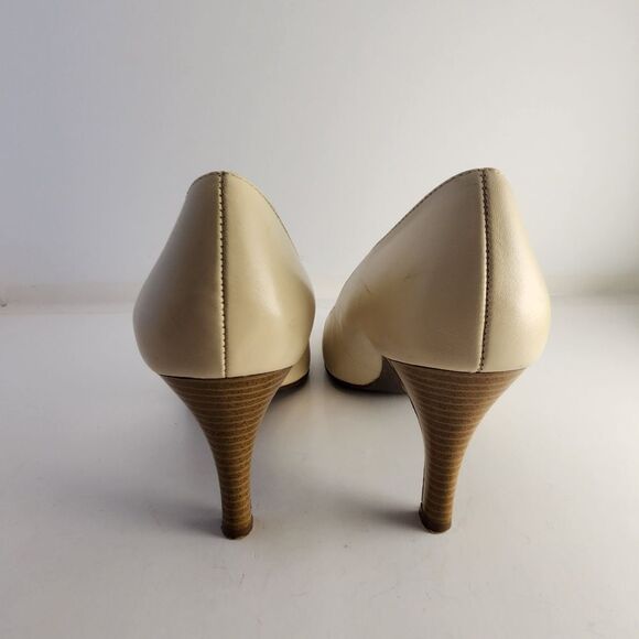 Naturalizer cream leather peep toe heels - Picture 2 of 5